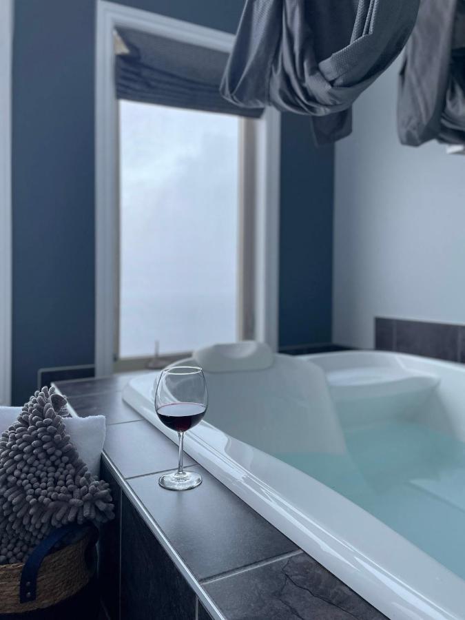 Coastal Lookout Suites Corner Brook Extérieur photo